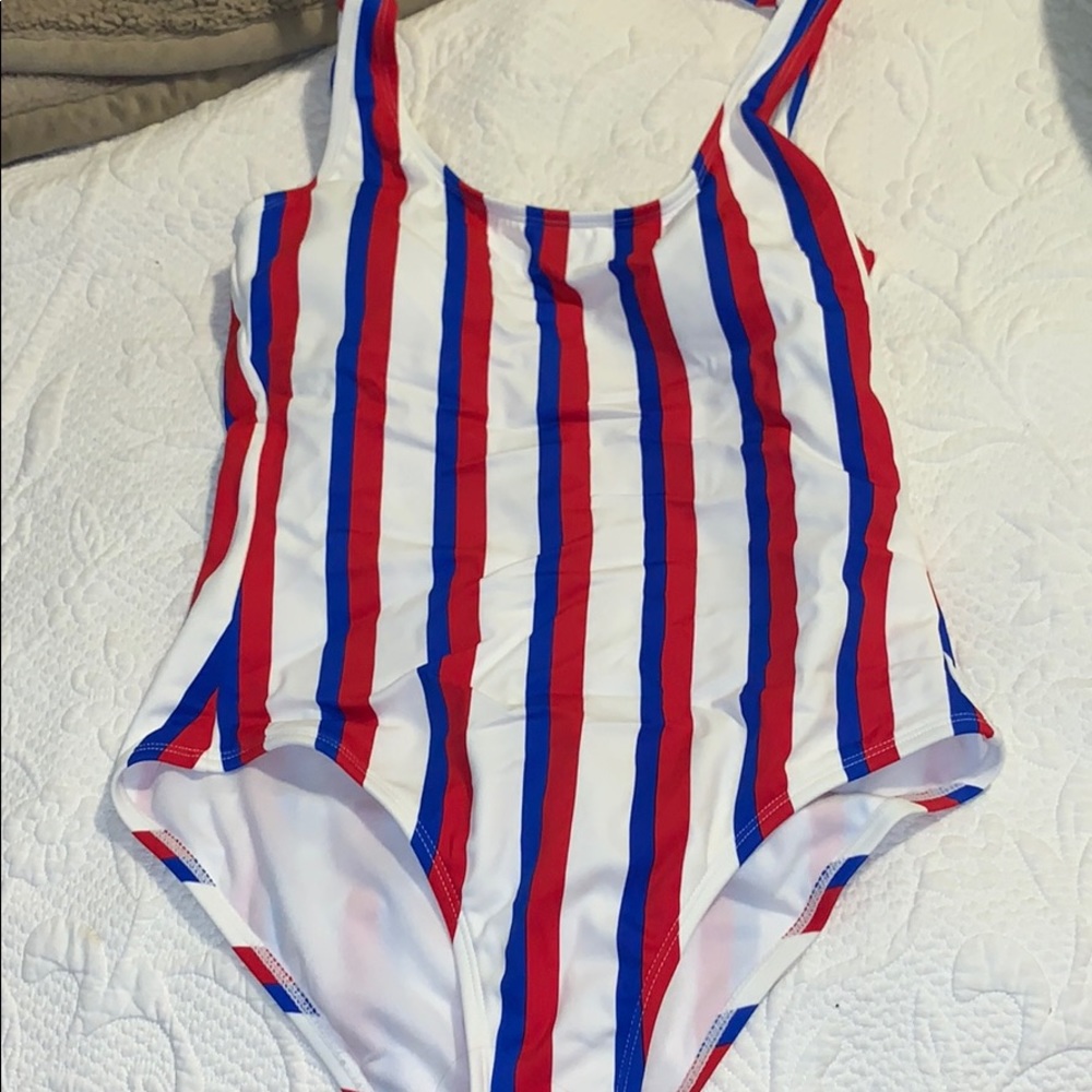 One piece Bathing suit